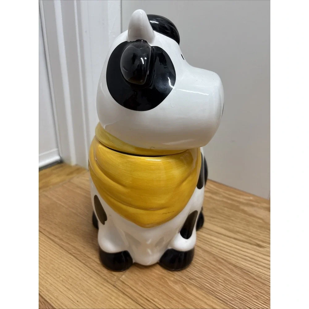 Vintage Cooks‎ Club B&W Ceramic Cow Cookie Jar With Yellow Bandana